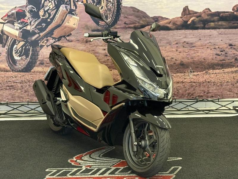 HONDA PCX 160 DLX ABS