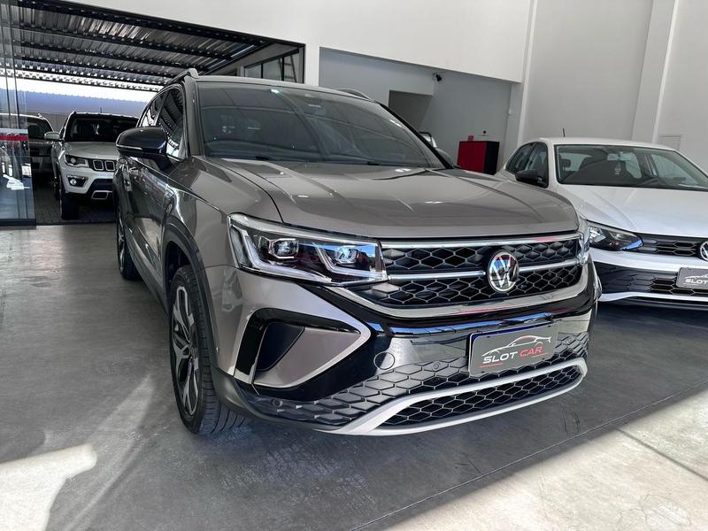 VOLKSWAGEN TAOS HIGHLINE 250 TSI