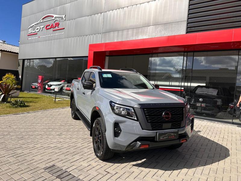 NISSAN FRONTIER 2.3 16V TURBO DIESEL PRO4X CD 4X4 AUTOM�TICO