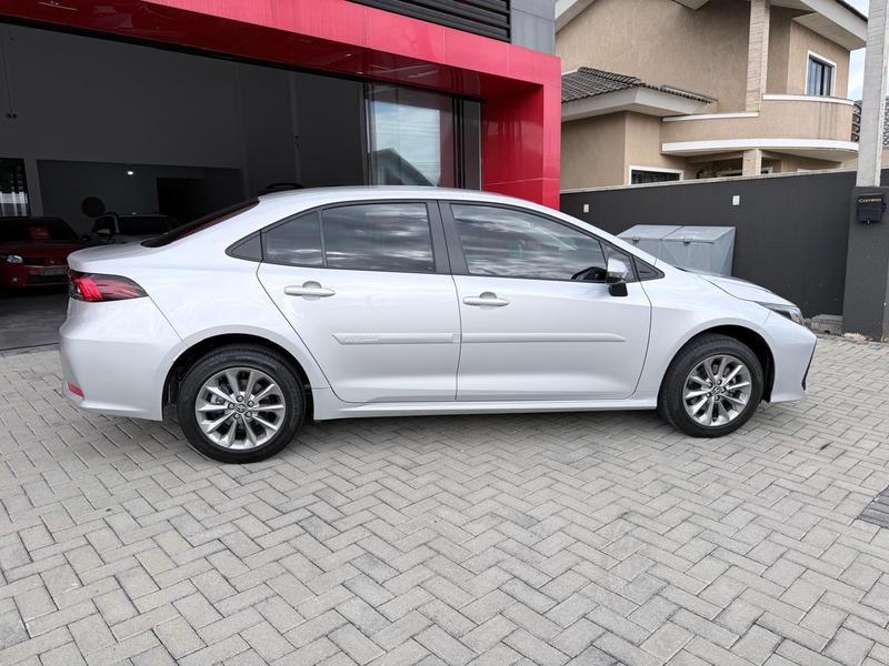 Toyota Corolla GLi - foto 6