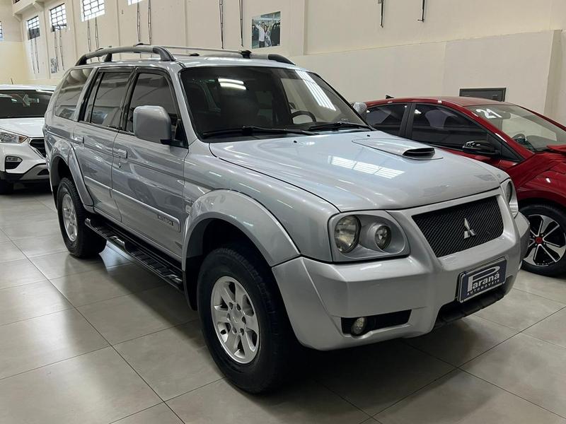 Mitsubishi Pajero Sport Hpe 3.5 4X4 200cv Aut. - foto 2