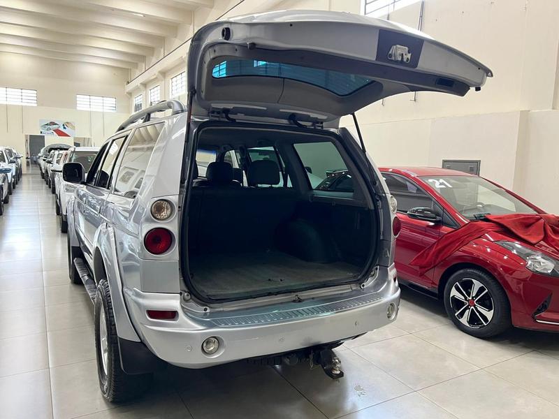 Mitsubishi Pajero Sport Hpe 3.5 4X4 200cv Aut. - foto 11