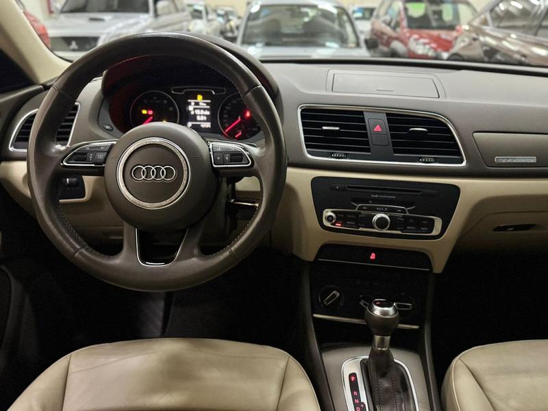 Audi Q3 2.0 TFSI - foto 4