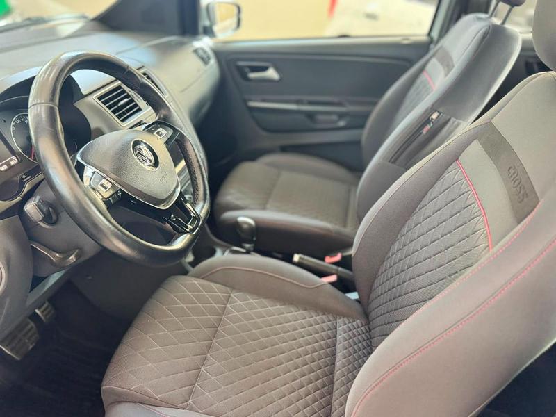 Volkswagen CrossFox Sa - foto 6