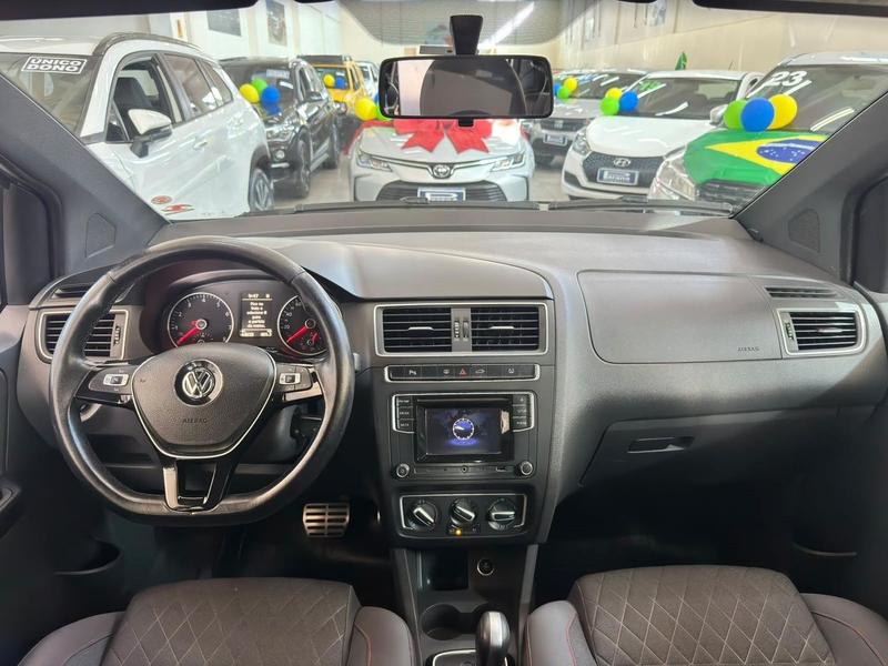 Volkswagen CrossFox Sa - foto 7