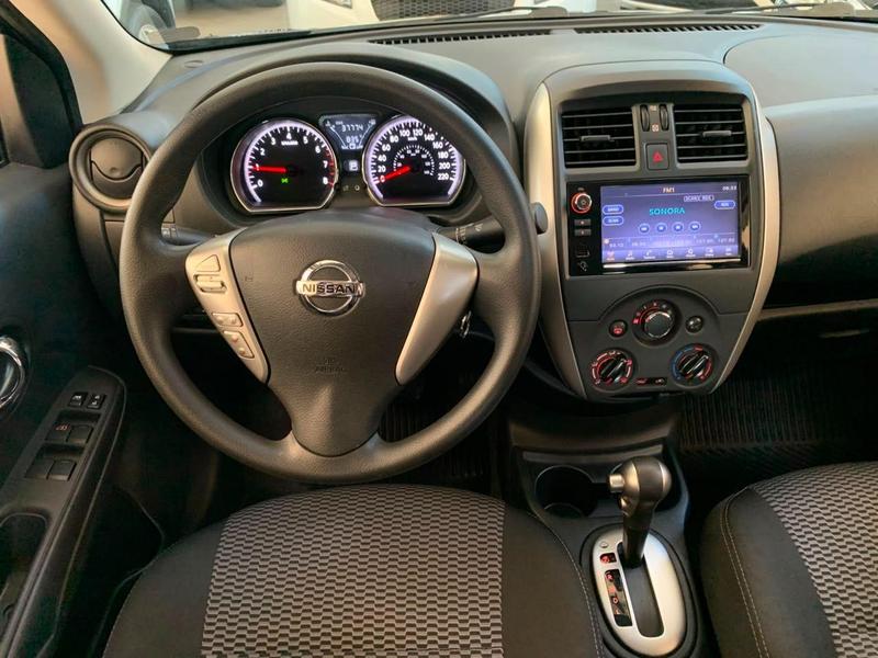 Nissan Versa Sl 1.6 16V Flexstart 4P Aut. - foto 4