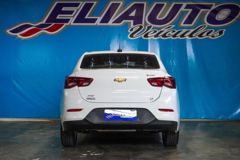 Chevrolet Onix Plus 10mt - foto 5