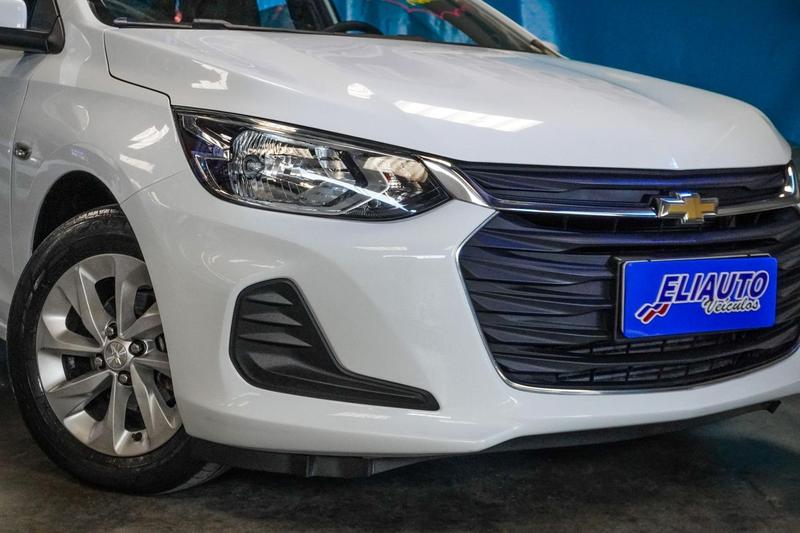 Chevrolet Onix Plus 10mt - foto 10