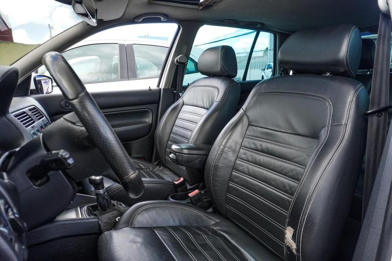 Volkswagen Golf 1.6 Mi Total Flex 8V 4P - foto 20
