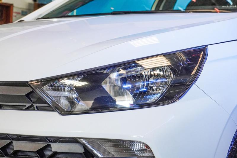Hyundai HB20 1.0 Comfort - foto 11