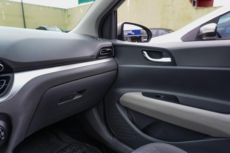 Hyundai HB20S Limited 1.0 Flex 12V Mec - foto 16