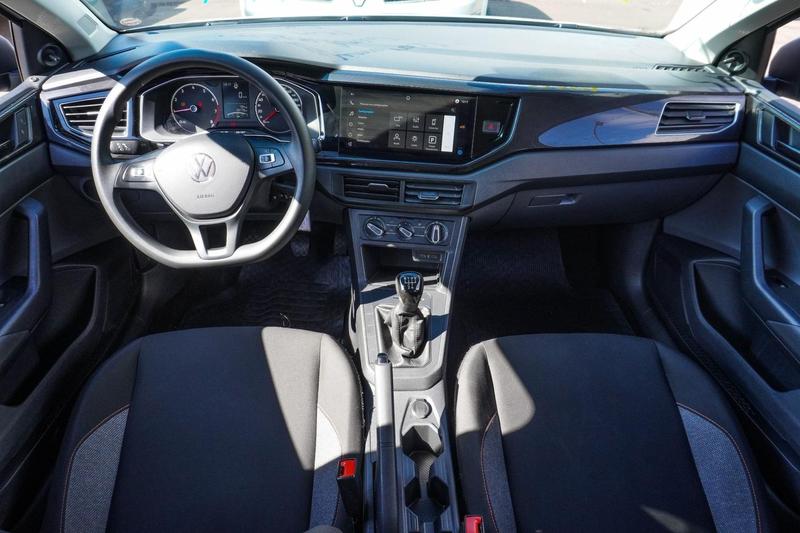 Volkswagen Polo Track 1.0 Flex 12V 5P - foto 12