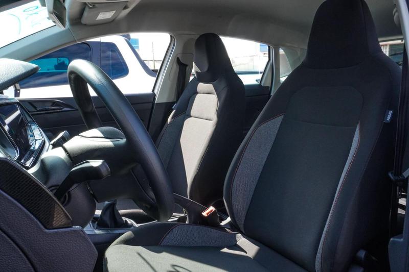 Volkswagen Polo Track 1.0 Flex 12V 5P - foto 20