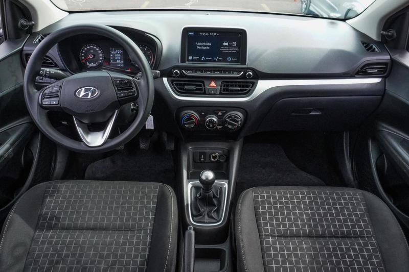 Hyundai HB20 10m Comfort - foto 12