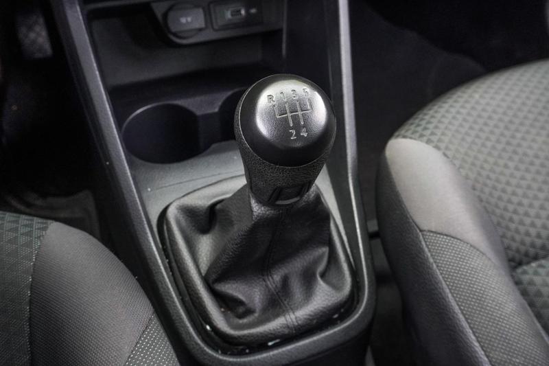 Volkswagen Gol MPI - foto 16