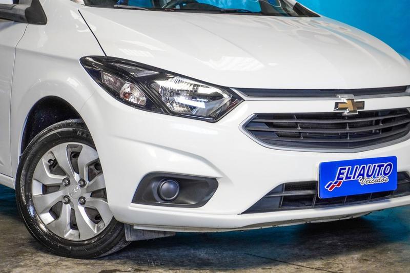 Chevrolet Onix Hatch LT 1.0 8V Flexpower 5P Mec. - foto 9