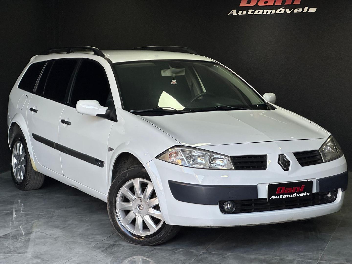 RENAULT MEGANE GRAND TOUR DYNAMIQUE 1.6 16V HI-FLEX MEC.