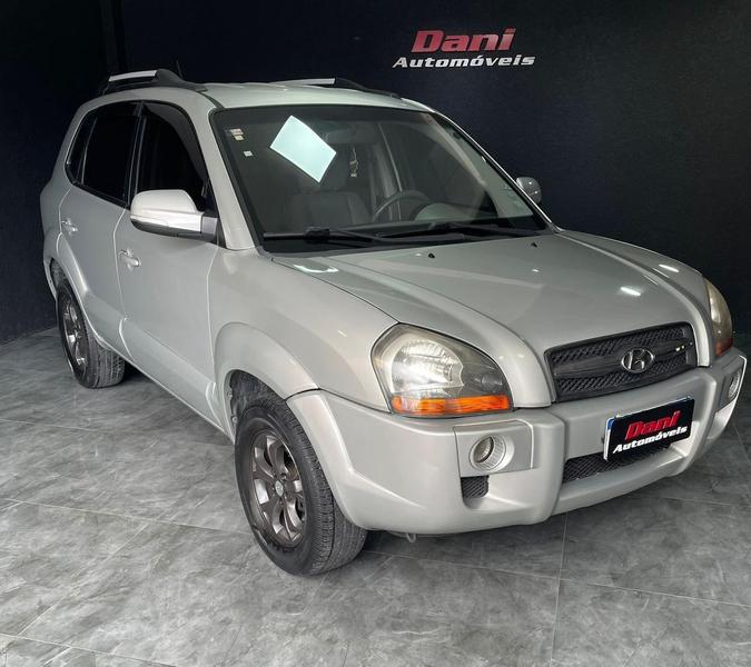 HYUNDAI TUCSON GLSB