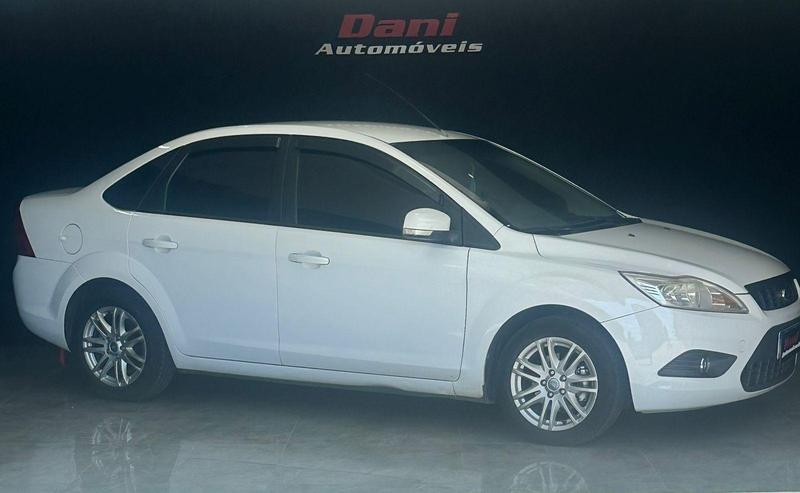 FORD FOCUS 1.6 FLEX FC