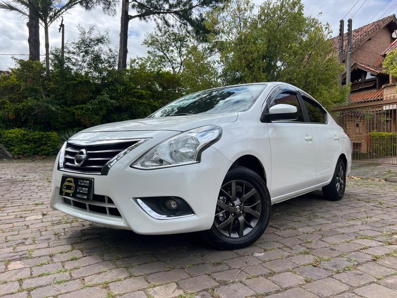 NISSAN NISSAN VERSA 16SV FLEX