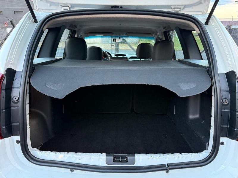Renault Duster 2.0 D 4x2a - foto 15