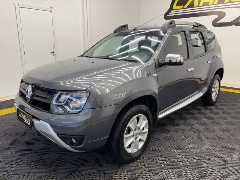 Renault Duster 2.0 D 4x2a - foto 2