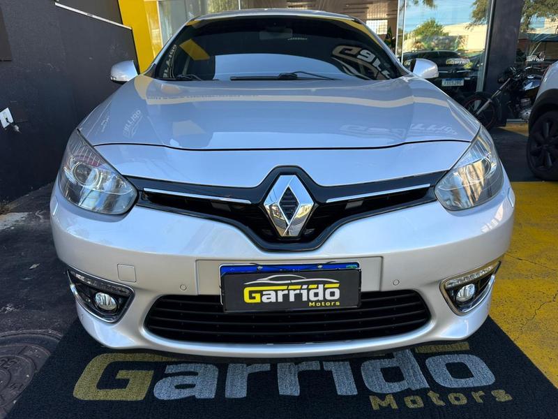 Renault Fluence, Sedan Privilege 2.0 - foto 7