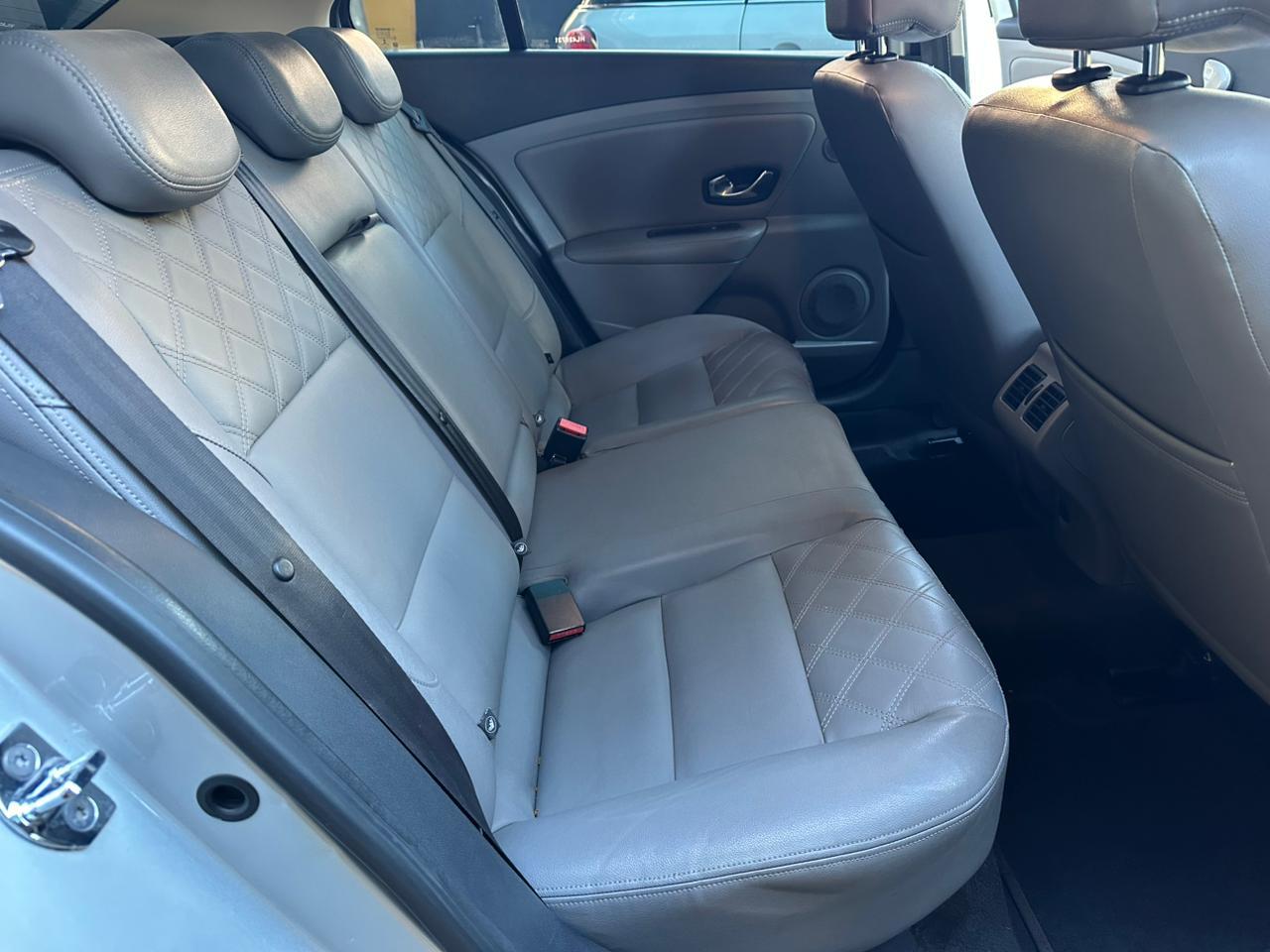 RENAULT FLUENCE, fluence sedan privilege 2.0, 2017