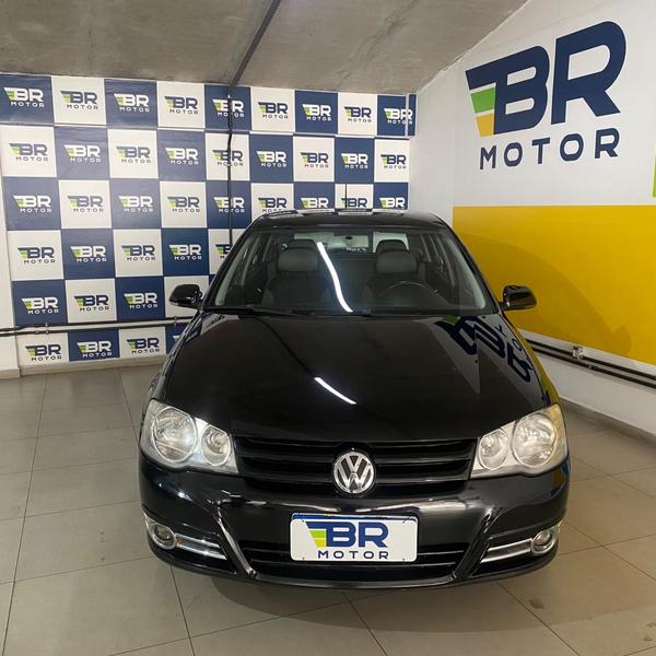 VOLKSWAGEN GOLF 2.0 AUT