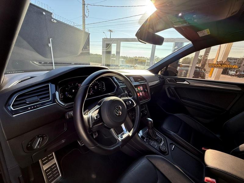 Volkswagen Tiguan Allspace R Line 350 TSI 2.0 4X4 - foto 16