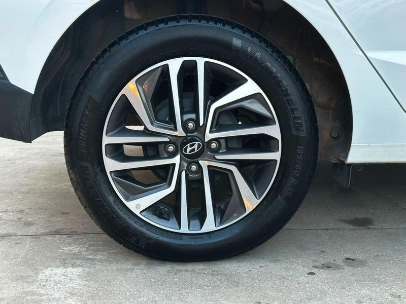 Hyundai HB20 Limited 1.0 Flex 12V Mec - foto 11