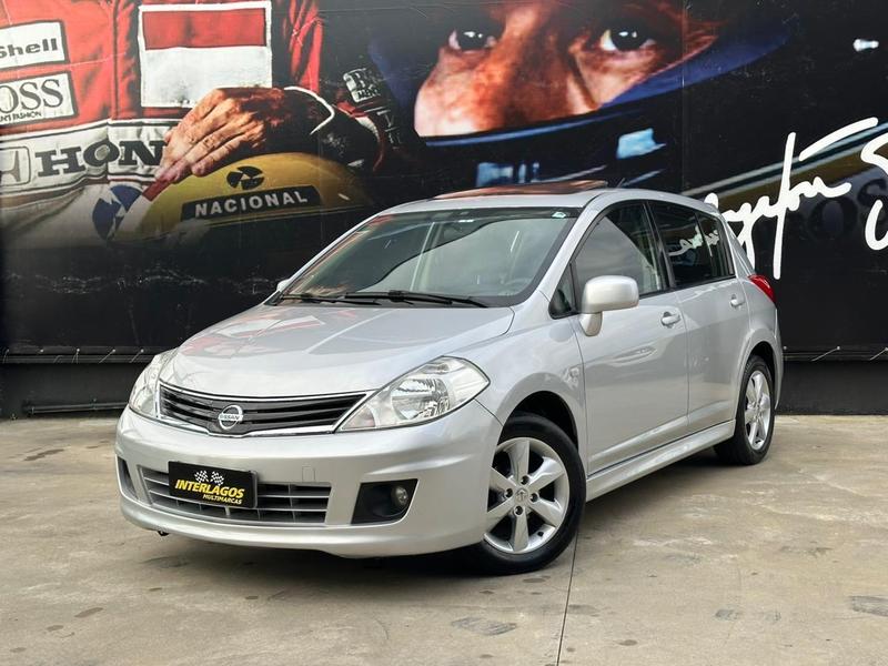 Nissan Tiida 2013 à venda