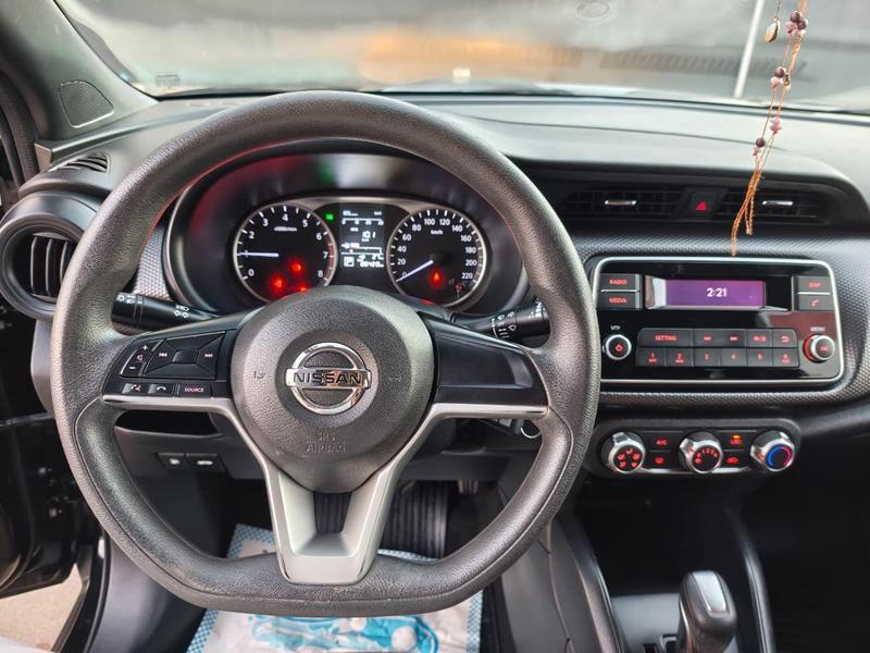 Nissan Kicks S CVT - foto 14