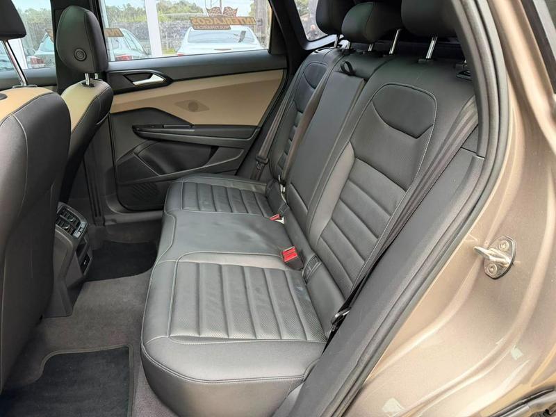 Volkswagen Taos Hl TSI Ae - foto 13