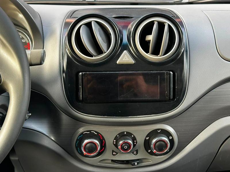 Fiat Palio Attract 1.4 - foto 17