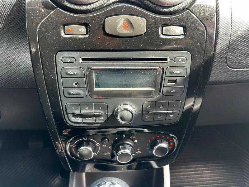 Renault Sandero Authentique Hi Flex 1.0 16V 5P - foto 17