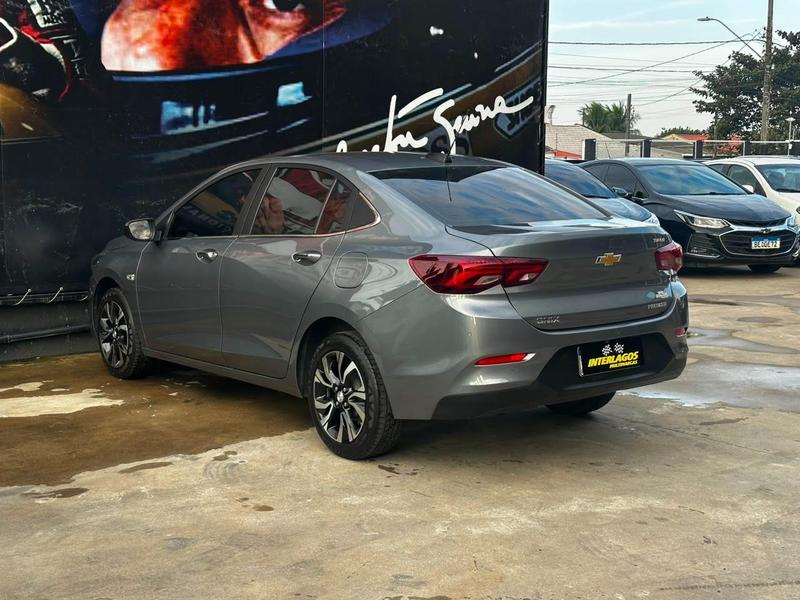Chevrolet Onix Plus 10tat - foto 8