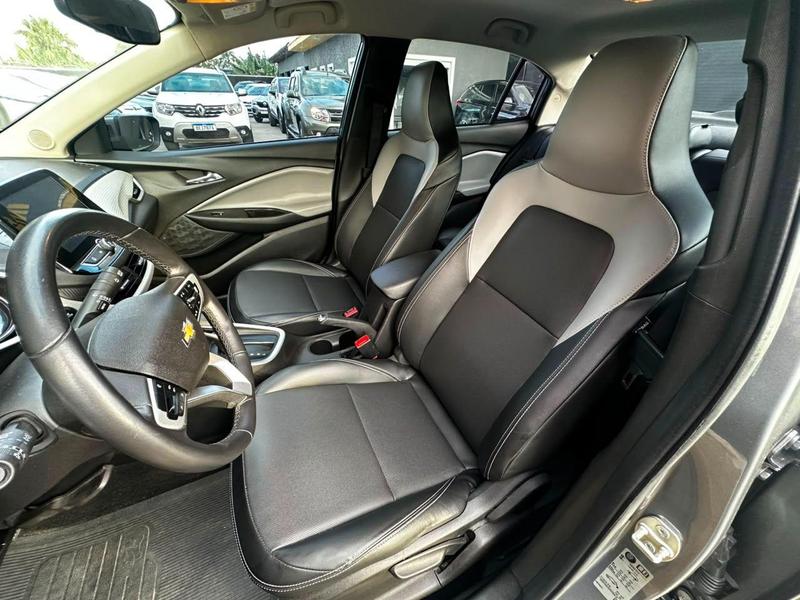 Chevrolet Onix Plus 10tat - foto 12