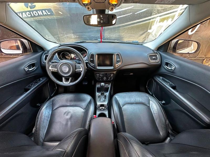Jeep Compass Longitude 2.0 4X2 Flex 16V Aut. - foto 13