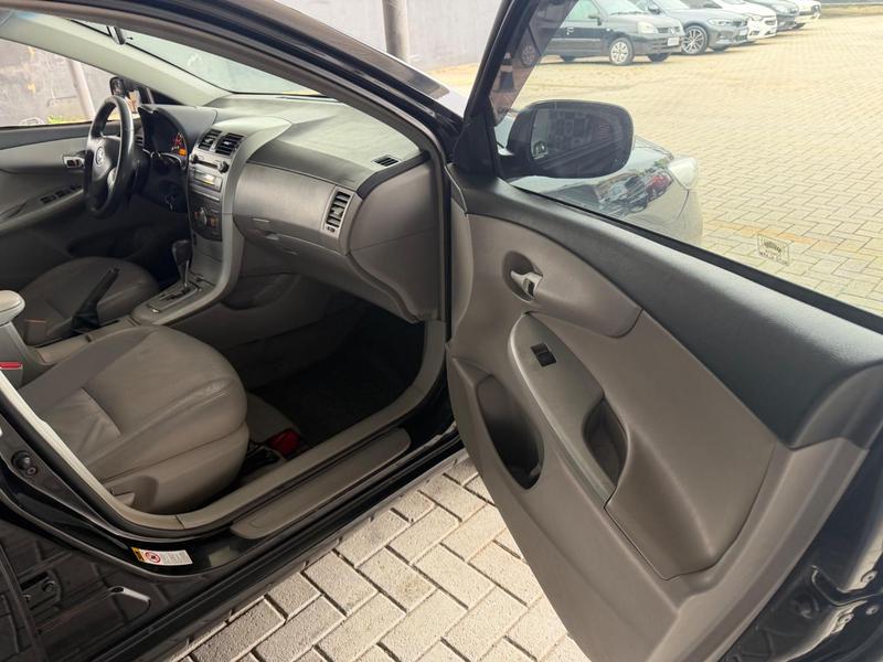Toyota Corolla XEi 2.0 Flex 16V Aut. - foto 14