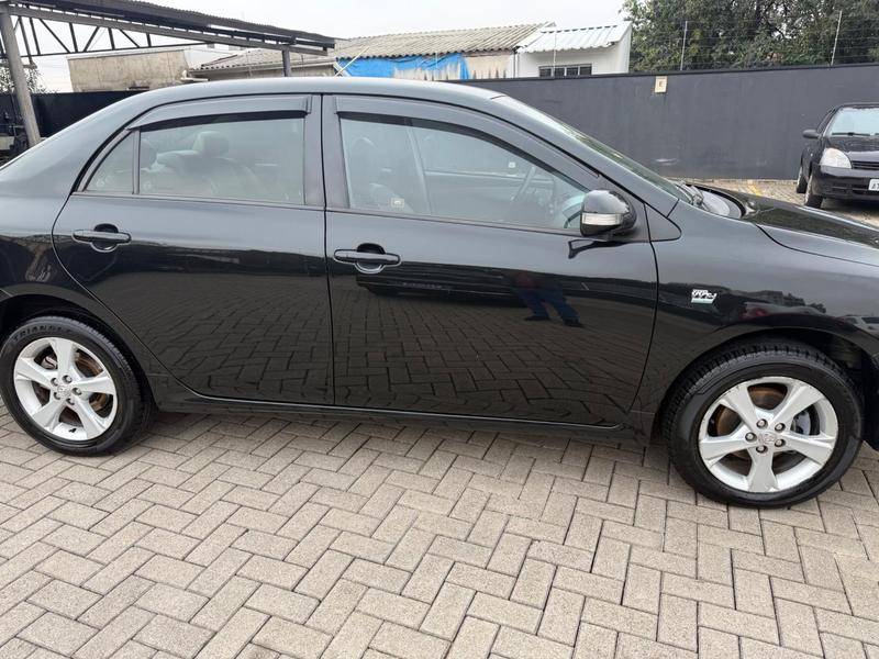 Toyota Corolla XEi 2.0 Flex 16V Aut. - foto 9