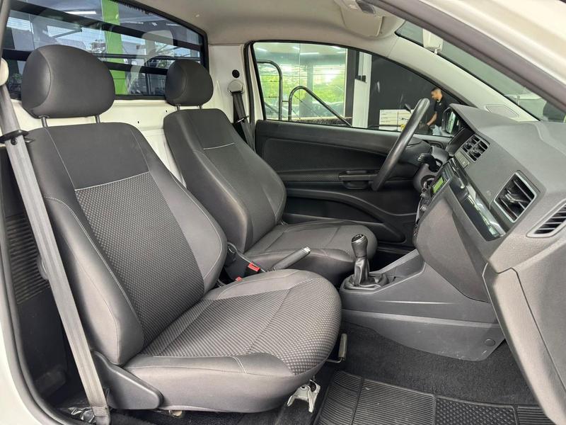 Volkswagen Saveiro Cs Tl MPI - foto 10