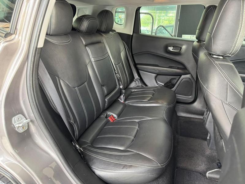 Jeep Compass Longitude 2.0 4X4 Dies 16V Automático - foto 13
