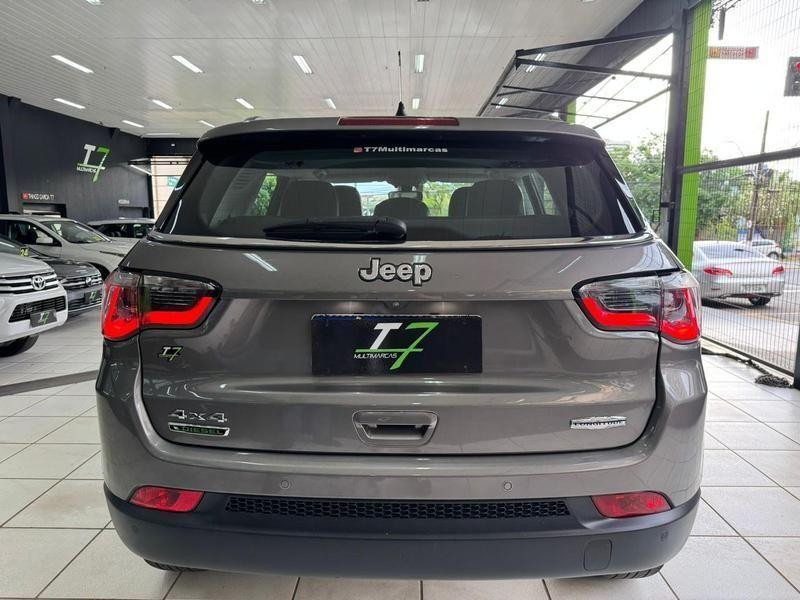 Jeep Compass Longitude 2.0 4X4 Dies 16V Automático - foto 5