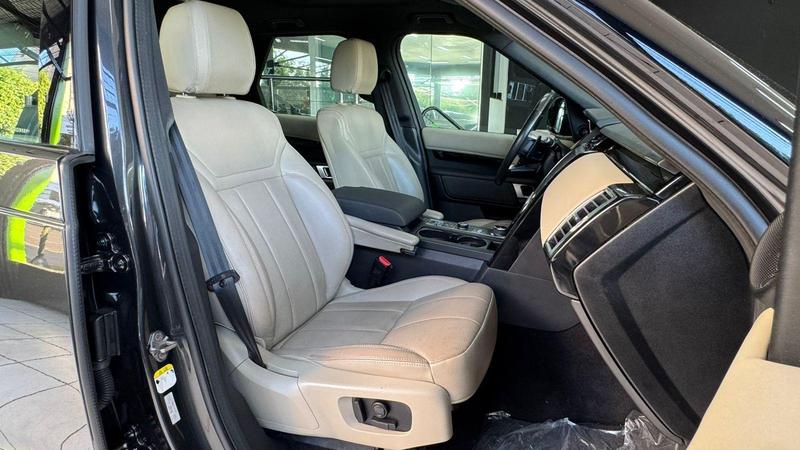 Land Rover Discovery Td6 Se 7 - foto 12