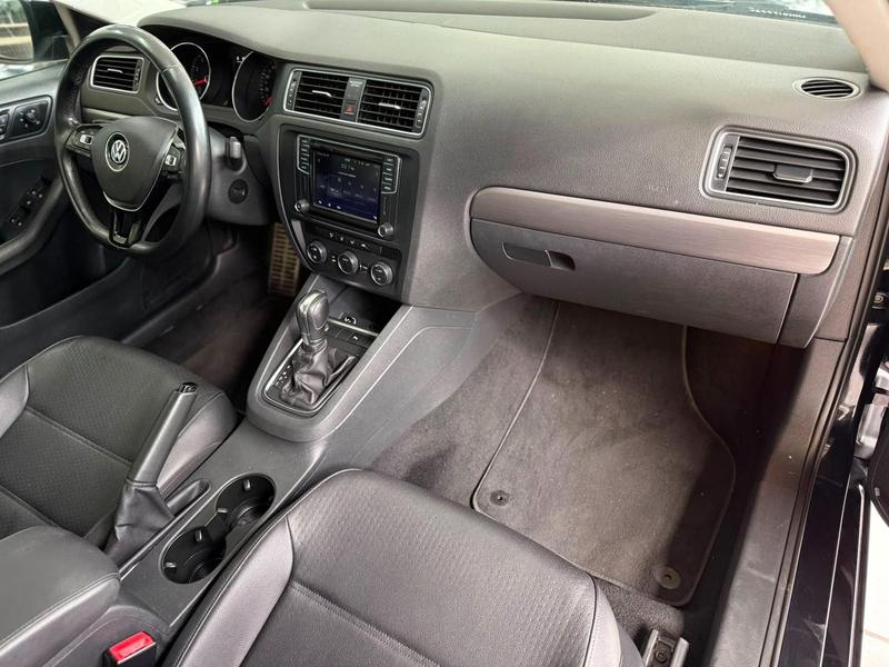 Volkswagen Jetta Comfortline 1.4 TSI 16V 4P Automático - foto 9