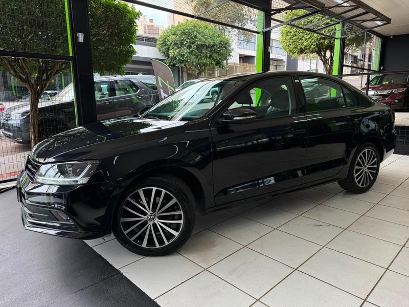 Volkswagen Jetta Comfortline 1.4 TSI 16V 4P Automático - foto 3