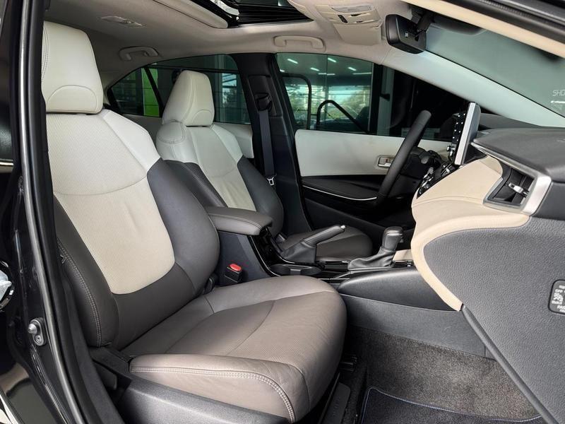Toyota Corolla Altis Premium Hybrid 1.8 Flex Automático - foto 14