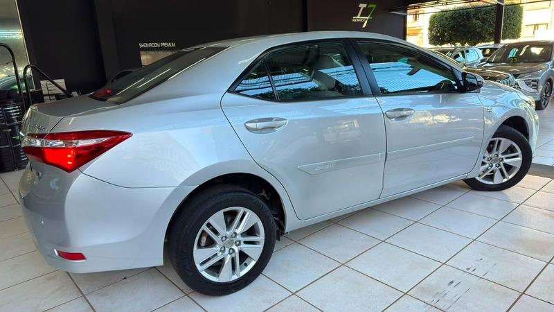 Toyota Corolla GLi 1.8 Flex 16V Automático - foto 6