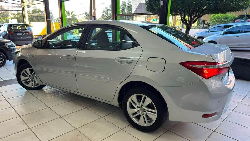 Toyota Corolla GLi 1.8 Flex 16V Automático - foto 4